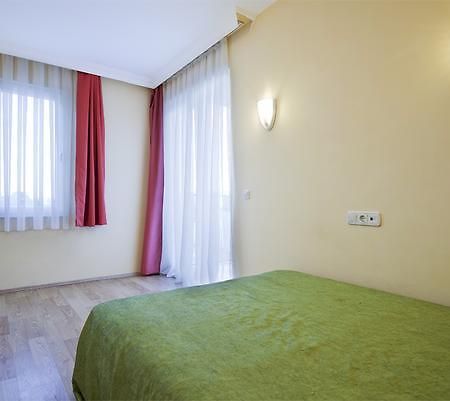 Larissa Garden Hotel Kemer Bagian luar foto